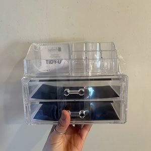 Makeup Organizer